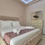 Armela Apartment *